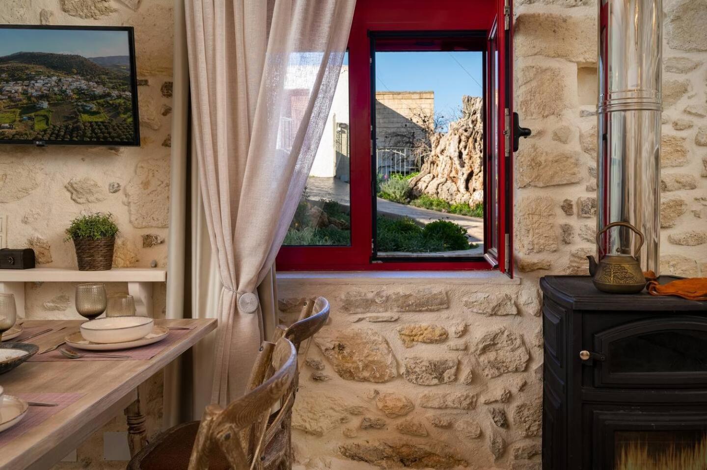Physis Country House Near Matala Beach & Faistos Kouses Eksteriør billede