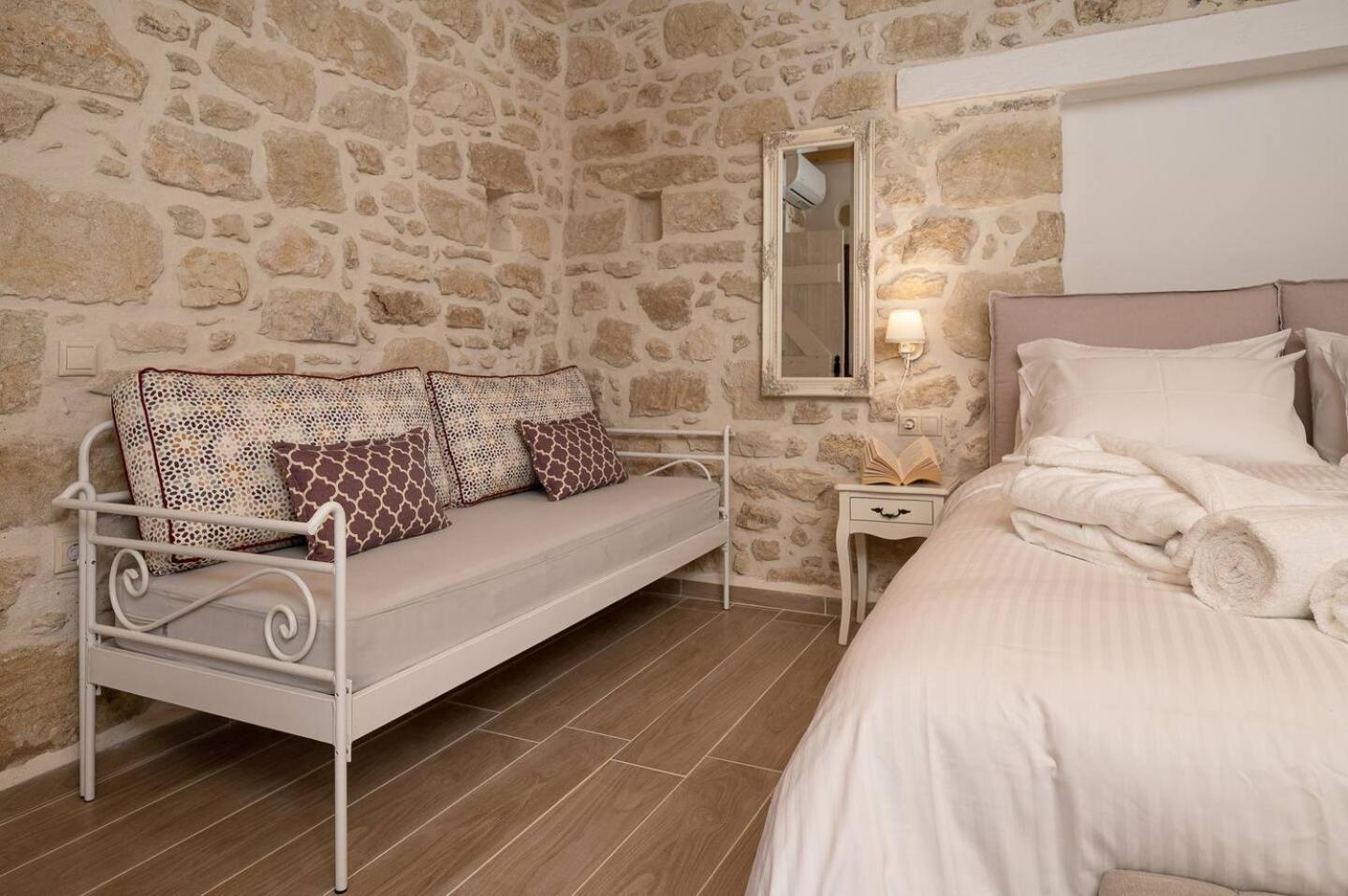 Physis Country House Near Matala Beach & Faistos Kouses Eksteriør billede