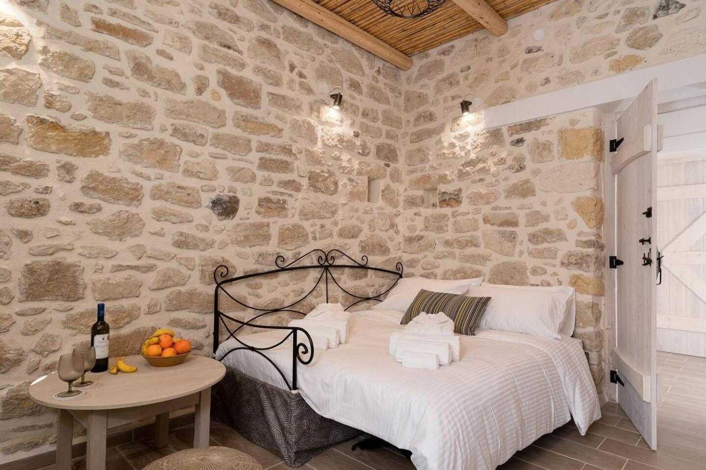 Physis Country House Near Matala Beach & Faistos Kouses Eksteriør billede